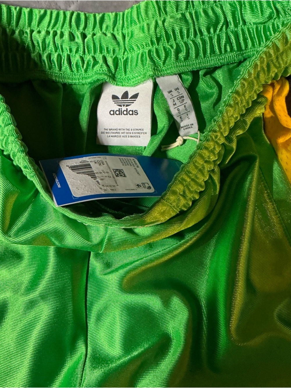 ADIDAS NWT Green Retro Boxing Athletic shorts in Sz S & M - Picture 7 of 9